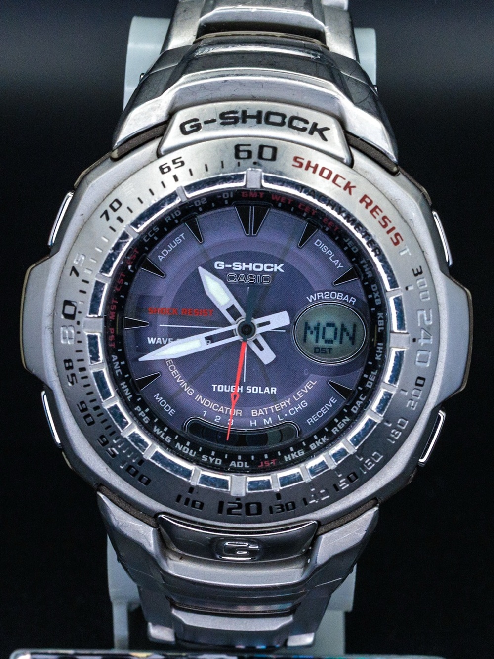 Casio G-Shock RARE GW-1600J Ana Digi Vintage JDM Import 46mm Watch